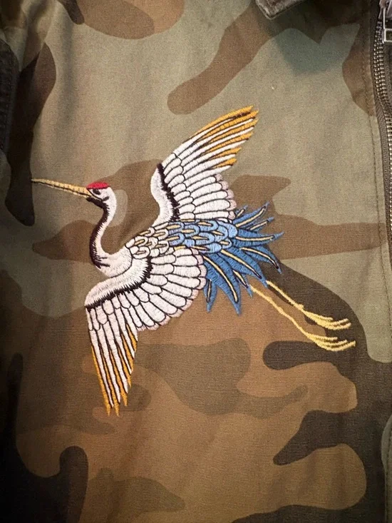 Embroidered canvas jacket - Picture 2 of 3